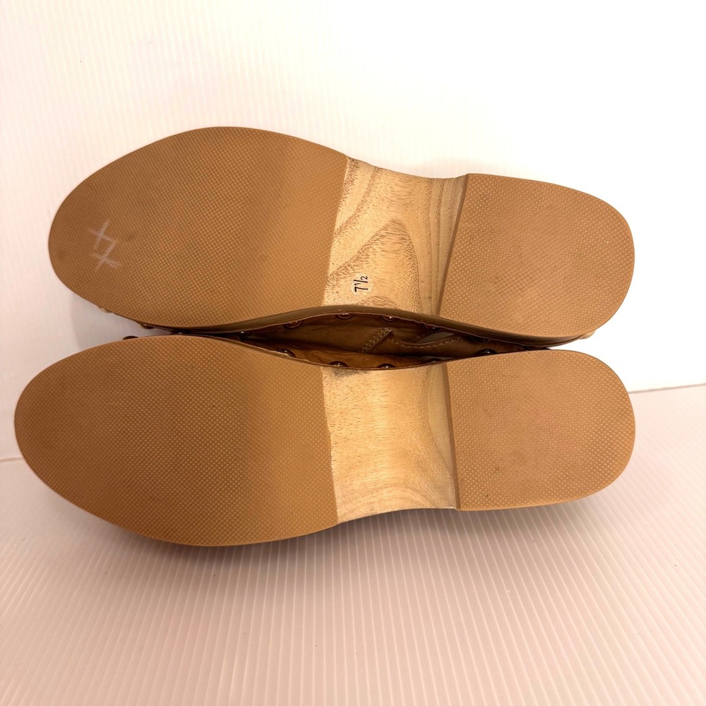 Kelsi Dagger Brooklyn Studded Clogs Size 7.5 Leather Wood Boho Cottage Minimal - Picture 4 of 9